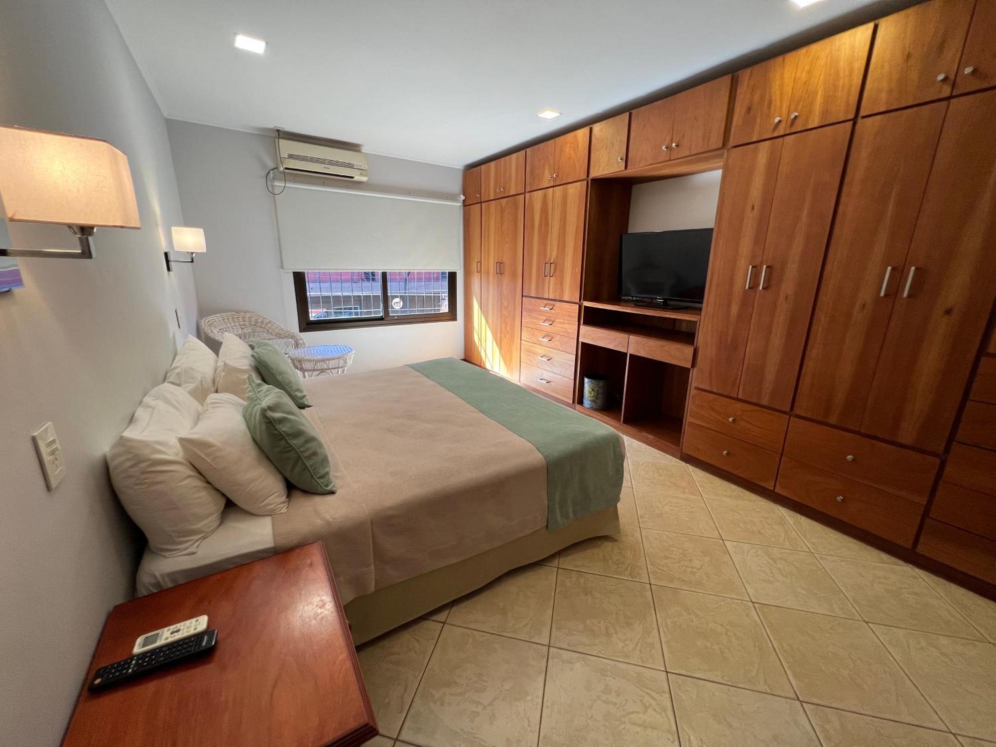 Flora Apartments Puerto Iguazú Dış mekan fotoğraf